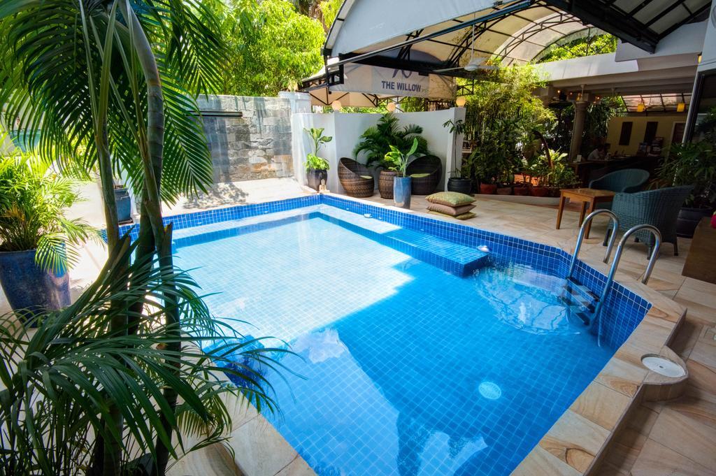 The Willow Boutique Hotel Phnom Penh Exterior foto