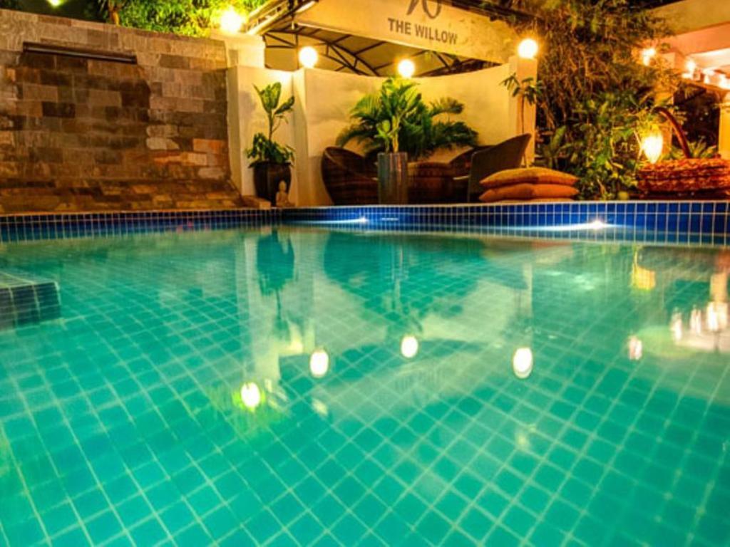 The Willow Boutique Hotel Phnom Penh Exterior foto